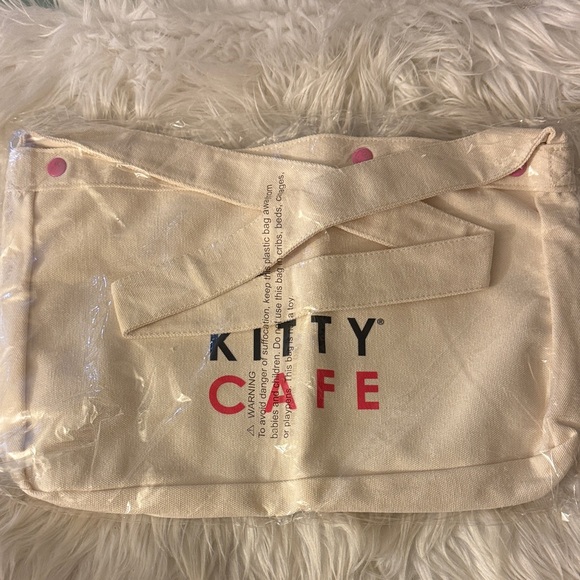 Sanrio Hello Kitty Las Vegas Tote - Picture 2 of 3